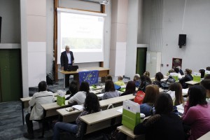 Dr. Nikitas Fragkiskakis the General Secretary of the Macedonia-Thrace region opens the Teaching Workshop